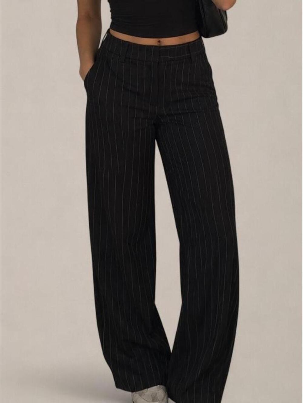 H&M black pinstripe wide leg trousers 🖤